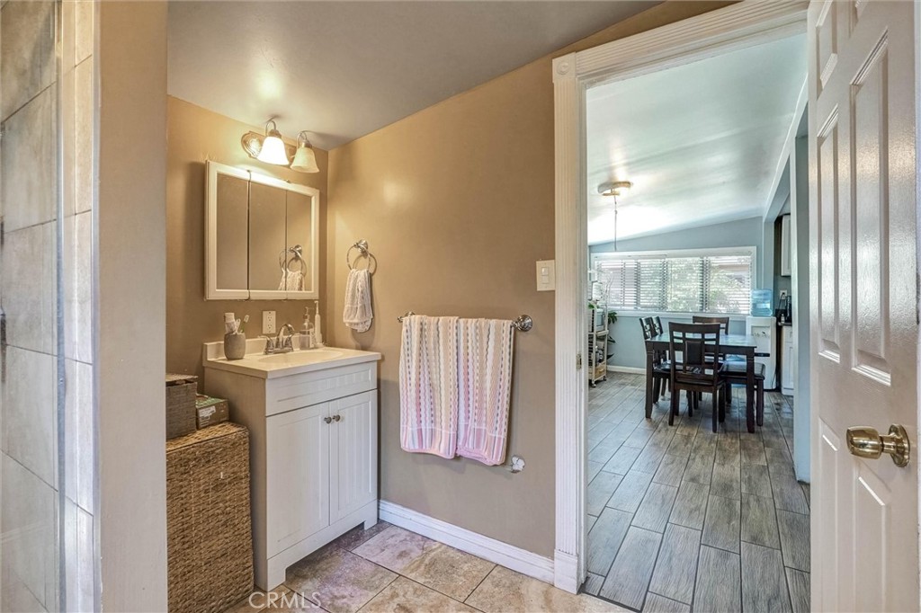 10555 Cayuga Property Photo 18