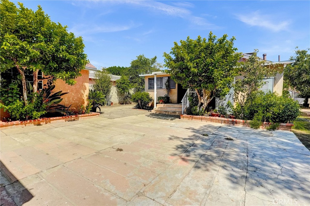 10555 Cayuga Property Photo 23