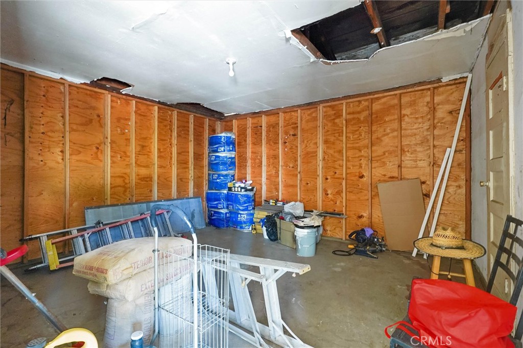 10555 Cayuga Property Photo 32