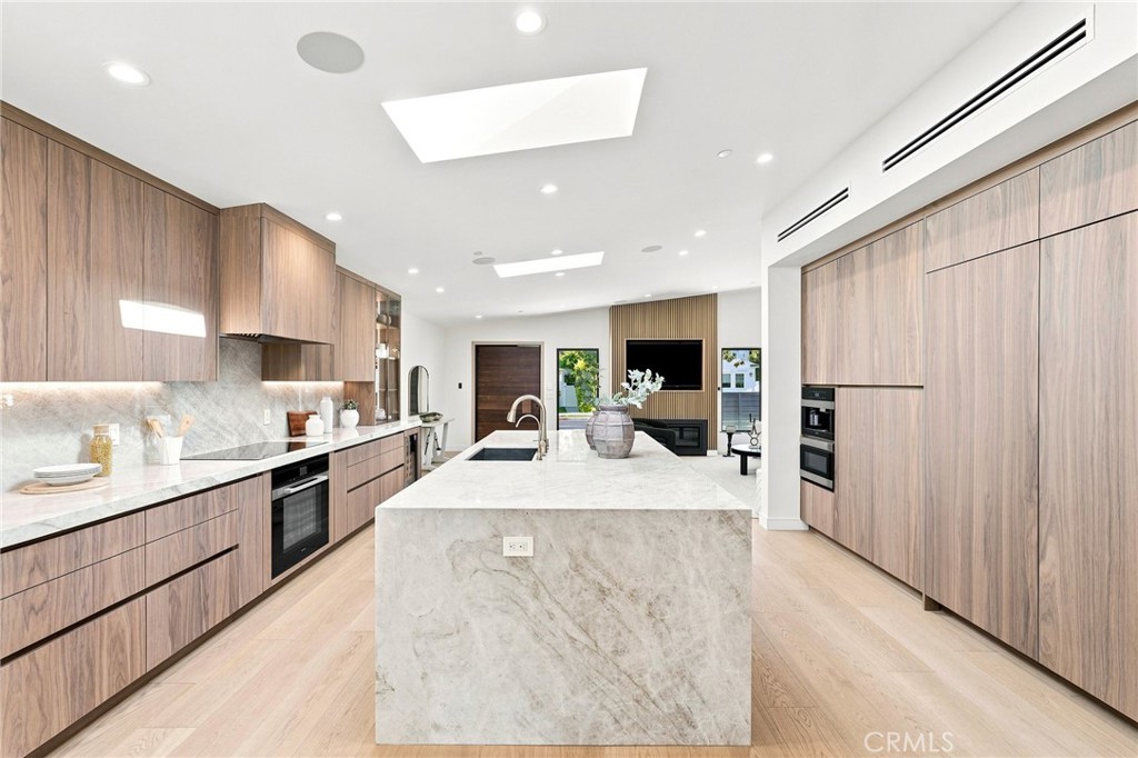 14627 Huston Property Photo 15