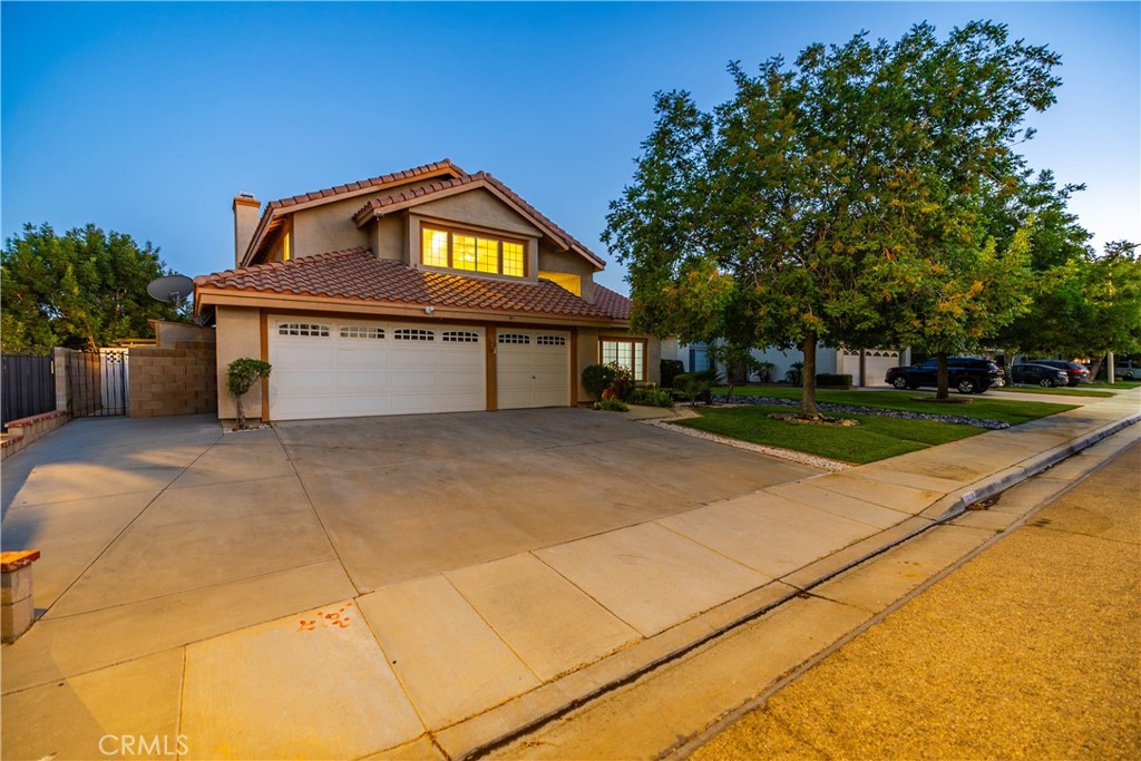 2618 Paxton Property Photo 6