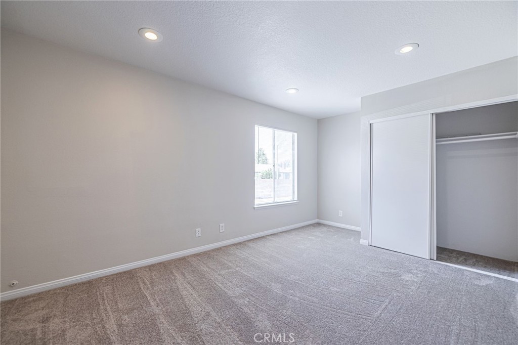 601 Curve Property Photo 27