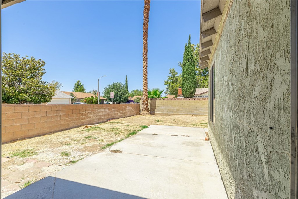 601 Curve Property Photo 29