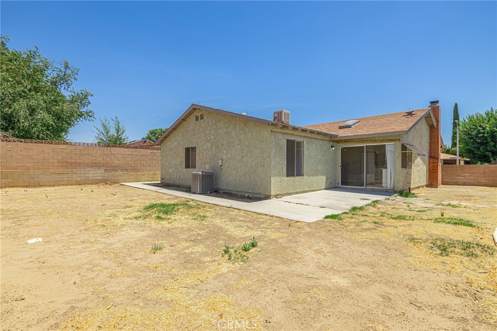 601 Curve Property Photo 31