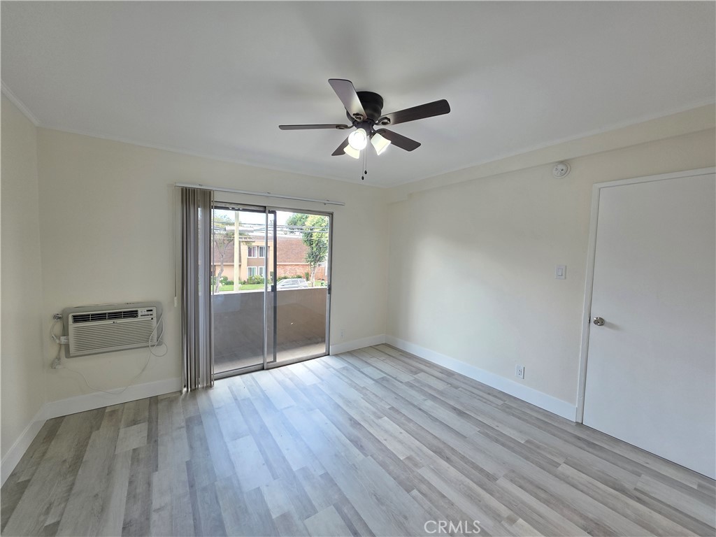 14609 Saticoy 24 Property Photo 5