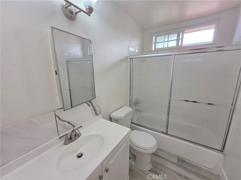 14609 Saticoy 24 Property Photo 11