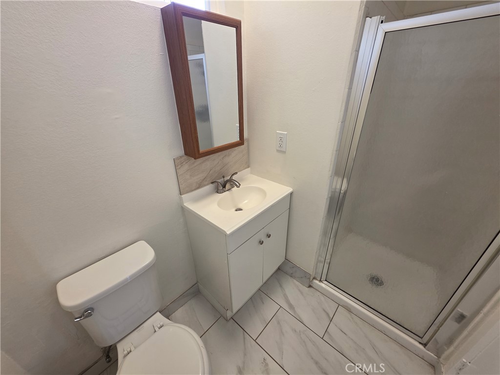 14609 Saticoy 24 Property Photo 12
