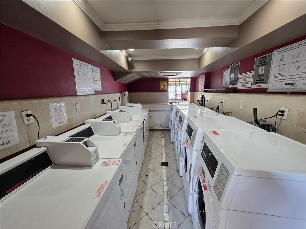 14609 Saticoy 24 Property Photo 14