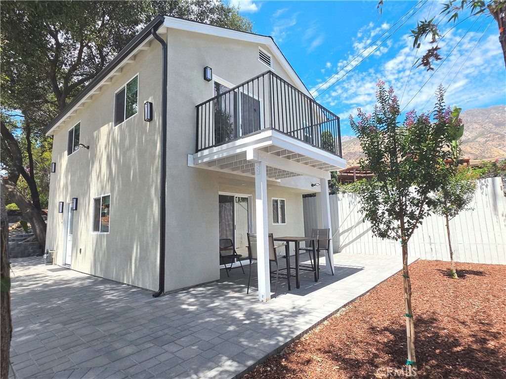 3130 N Mount Curve Property Photo 18