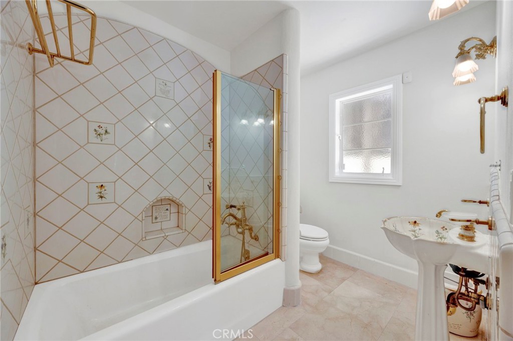 3260 Inglewood Property Photo 31