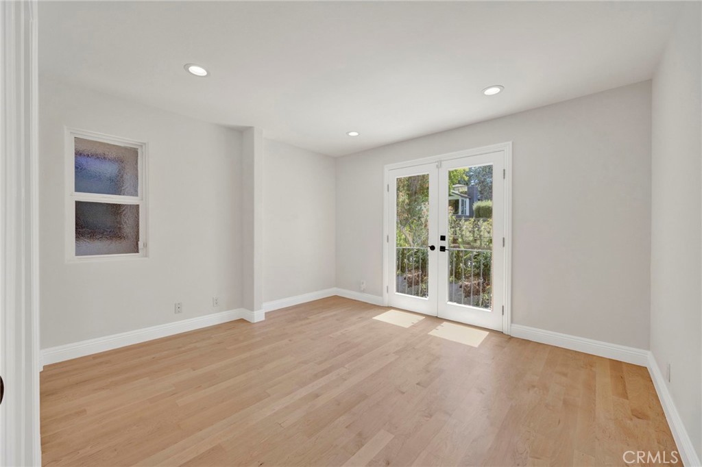 3260 Inglewood Property Photo 45