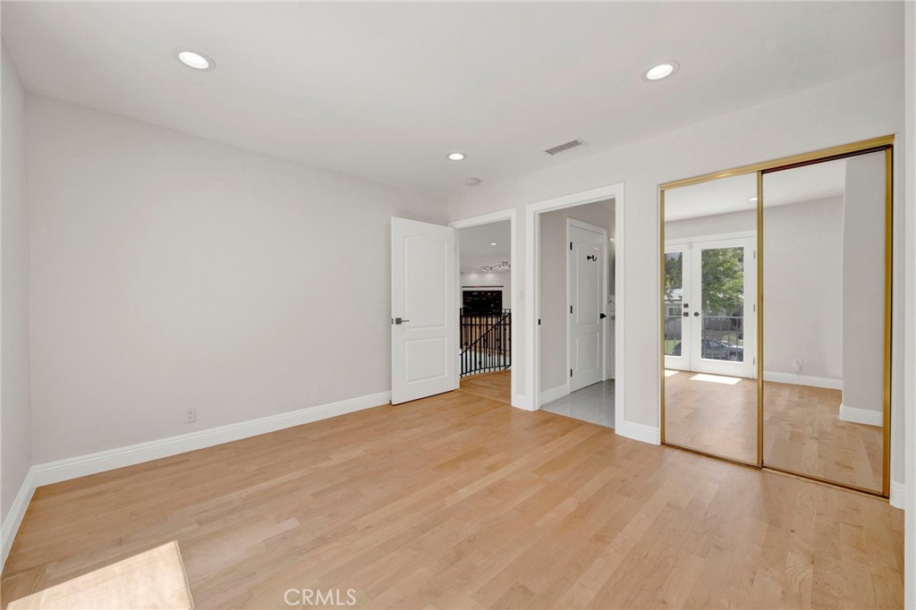 3260 Inglewood Property Photo 47