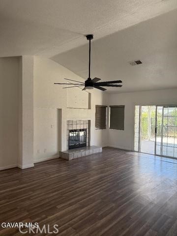 8924 Peach Property Photo 5