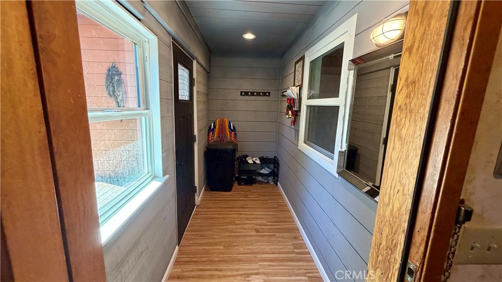 14921 Ward Drive Property Photo 14