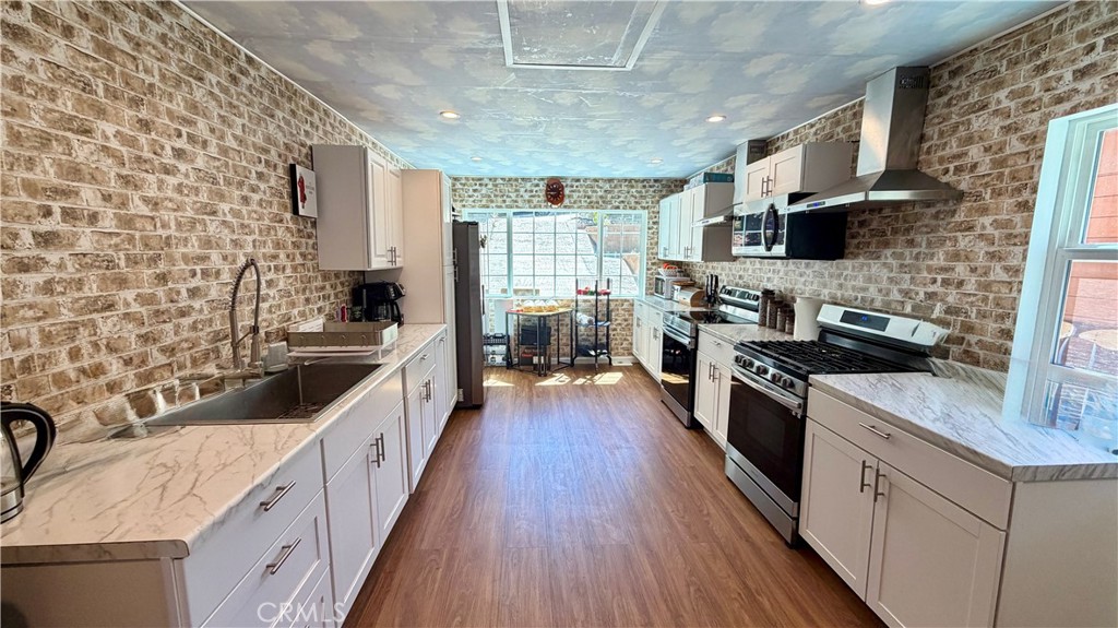 14921 Ward Drive Property Photo 33