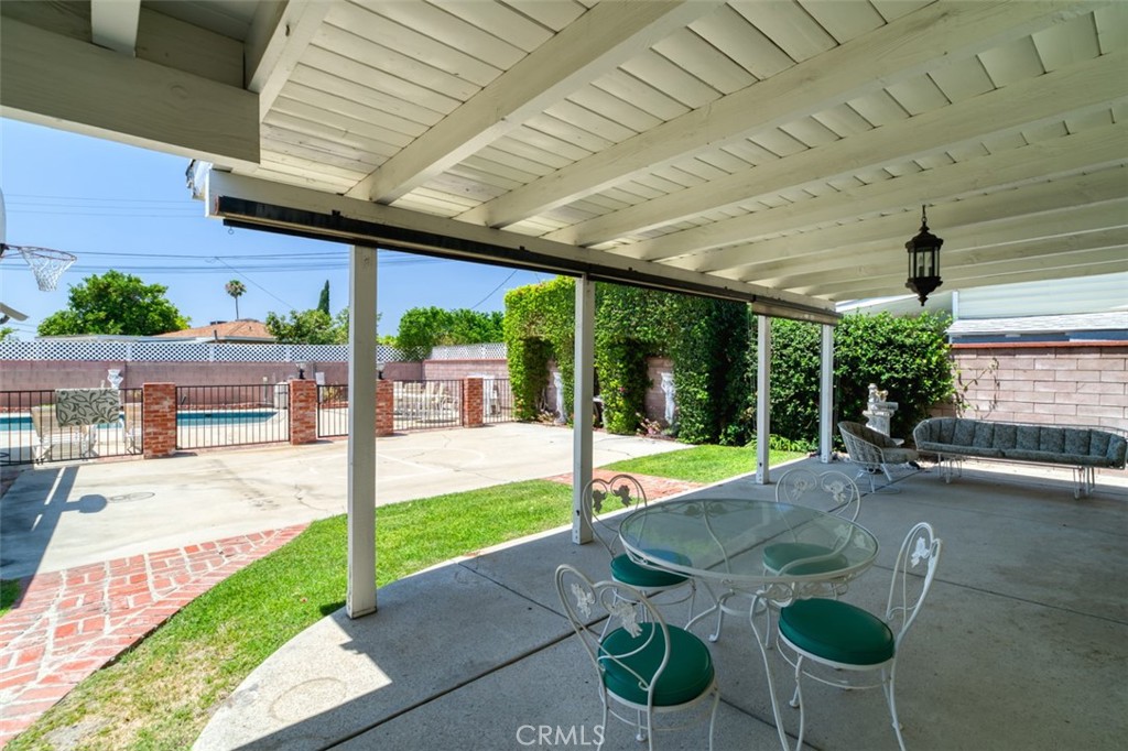 8315 Canterbury Avenue Property Photo 21