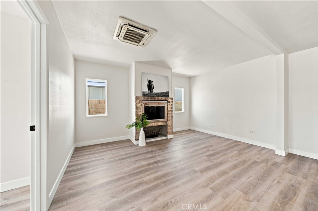 43337 Fanchon Property Photo 6