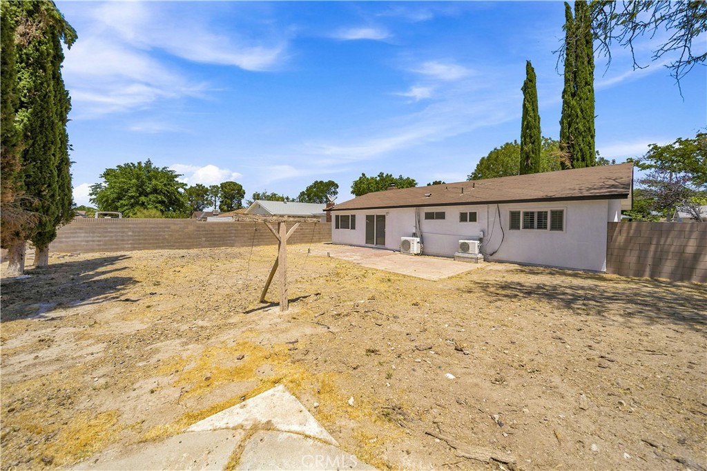 43337 Fanchon Property Photo 26