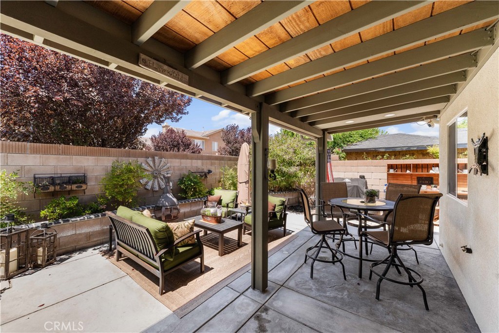 44523 Palo Verde Street Property Photo 50