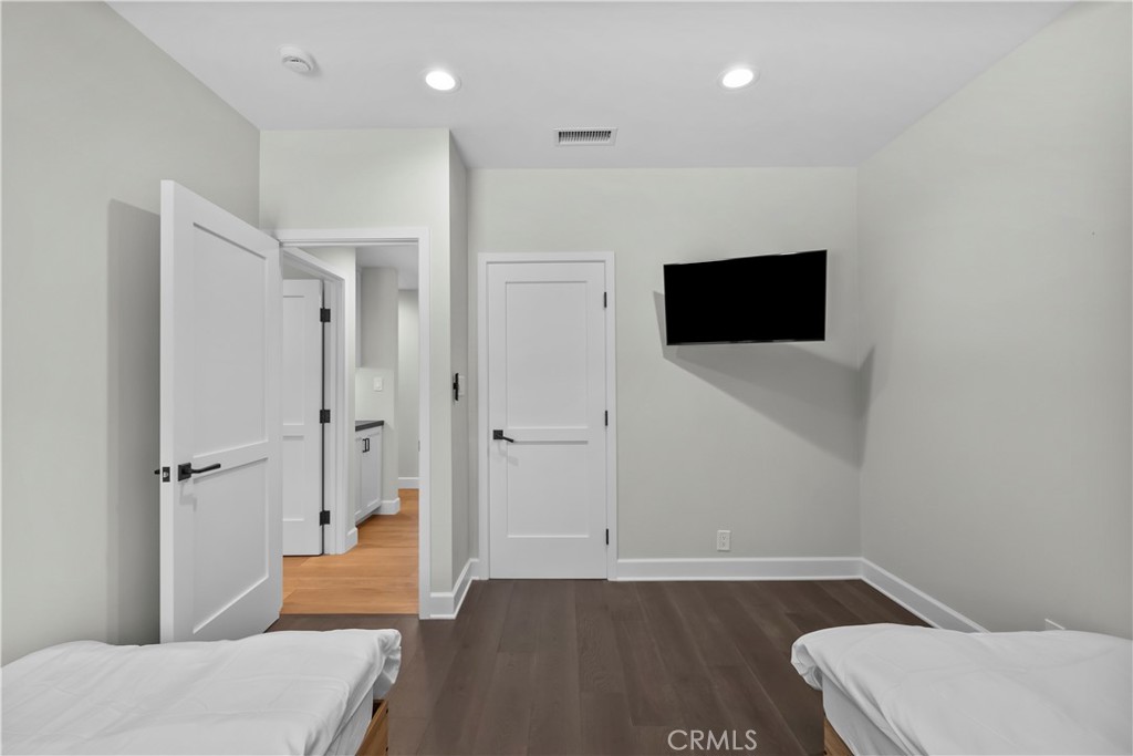 5823 Lubao Property Photo 19