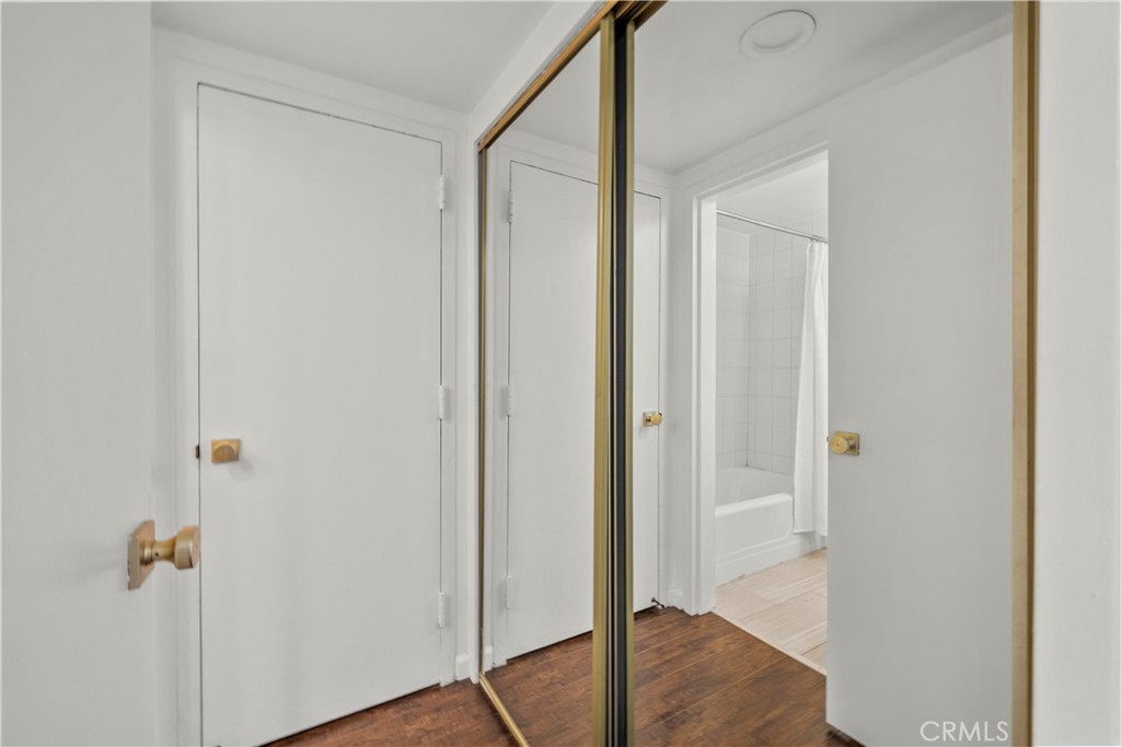 7250 Franklin 311 Property Photo 27