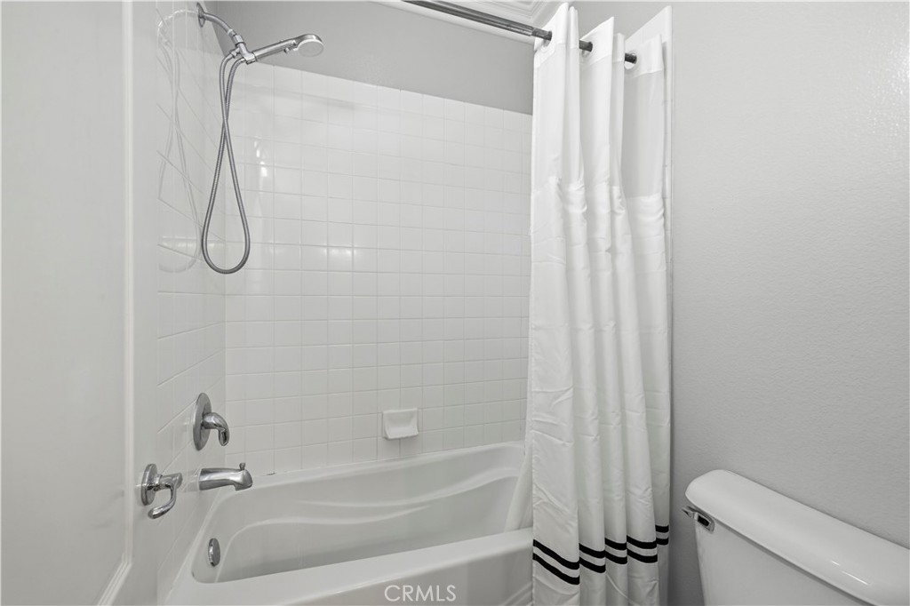 21157 Cross Creek Property Photo 33