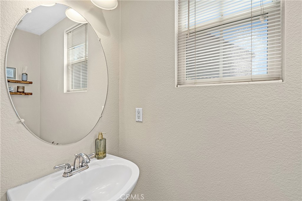 28060 Linda Lane Property Photo 22