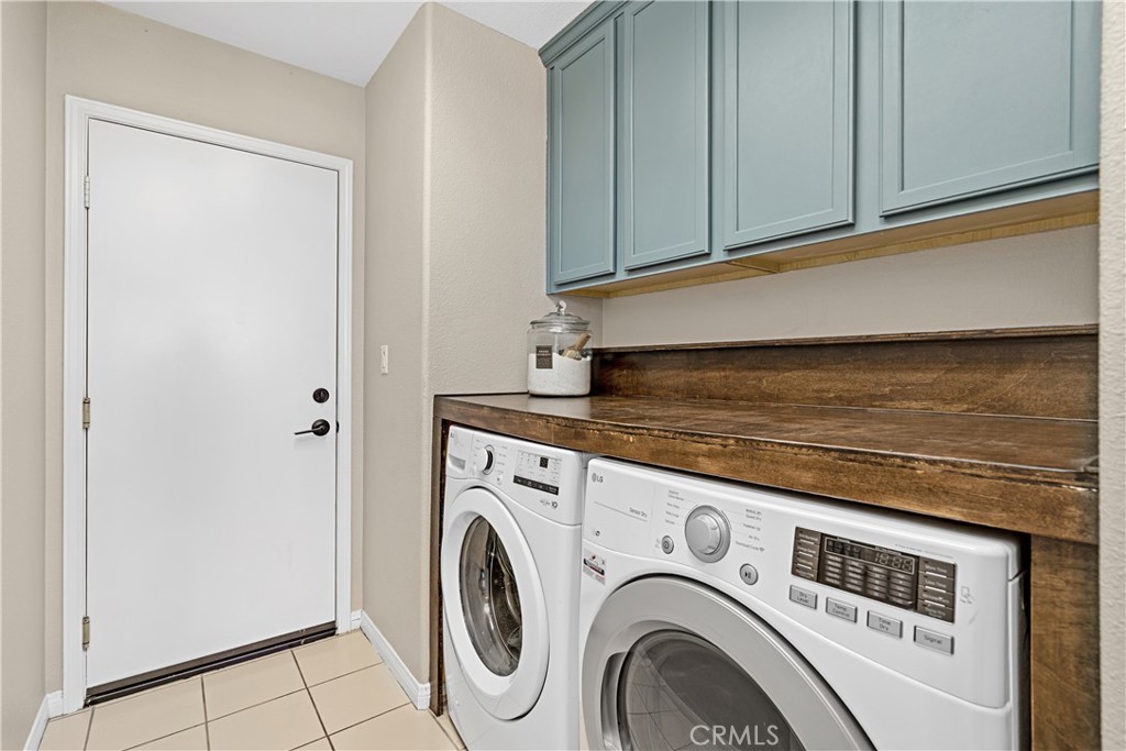 28060 Linda Lane Property Photo 24
