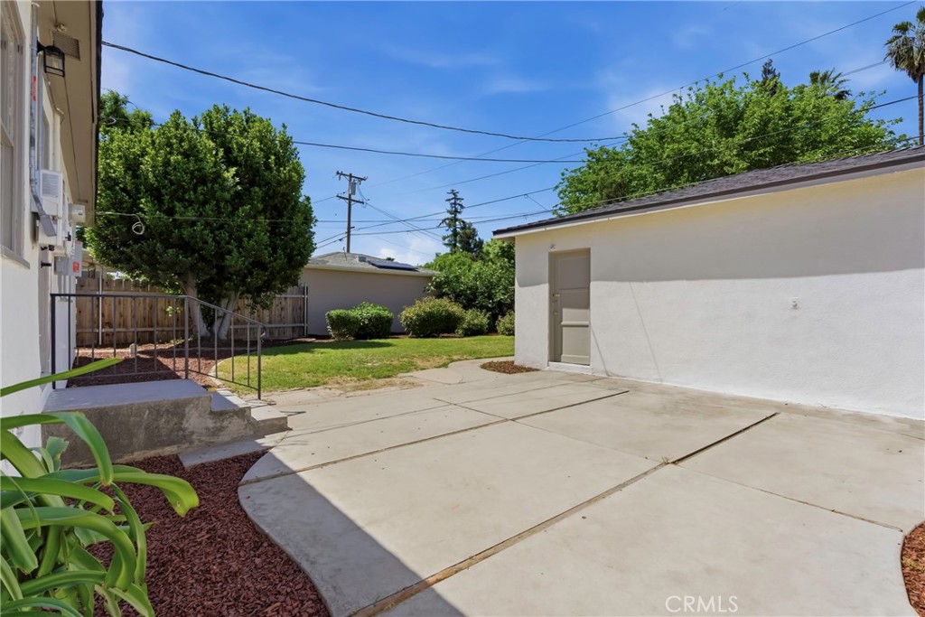 2715 Cedar Property Photo 30