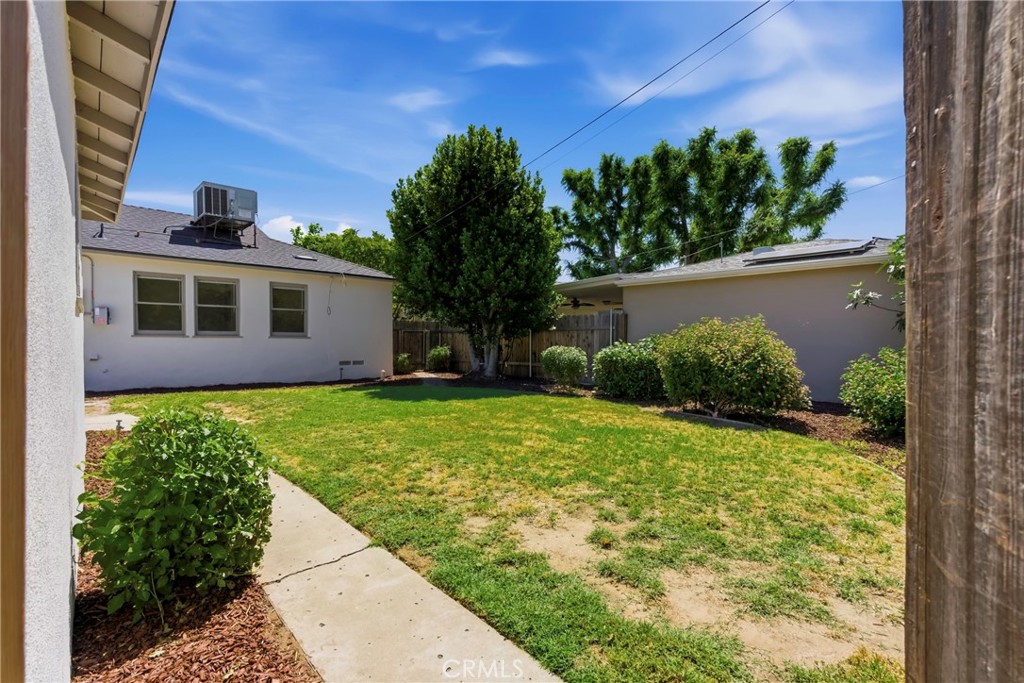 2715 Cedar Property Photo 38