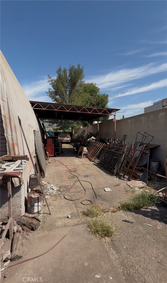 142 E Pomona Property Photo 47
