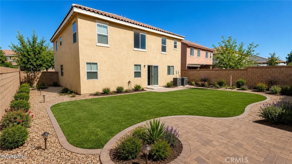 45108 Palm Lane Property Photo 32