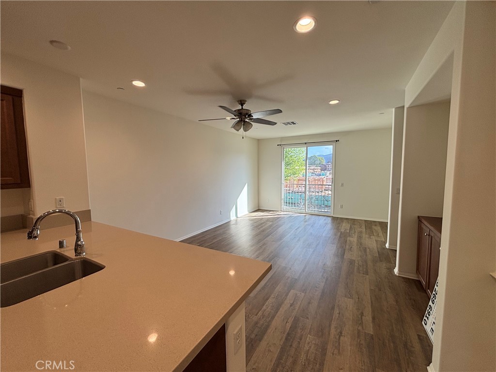 421 Camino Ruiz Property Photo 12