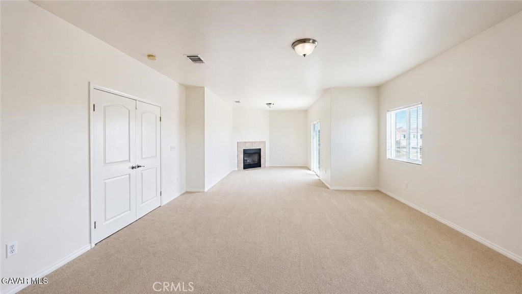 2518 E Avenue K2 Property Photo 17
