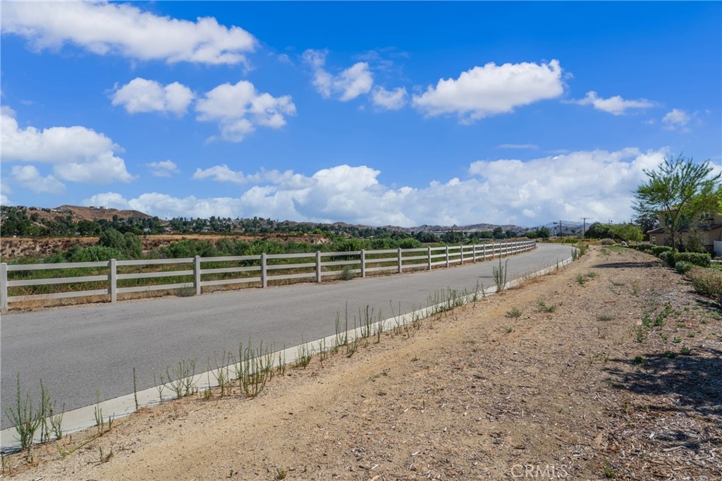 17016 Zion Property Photo 26