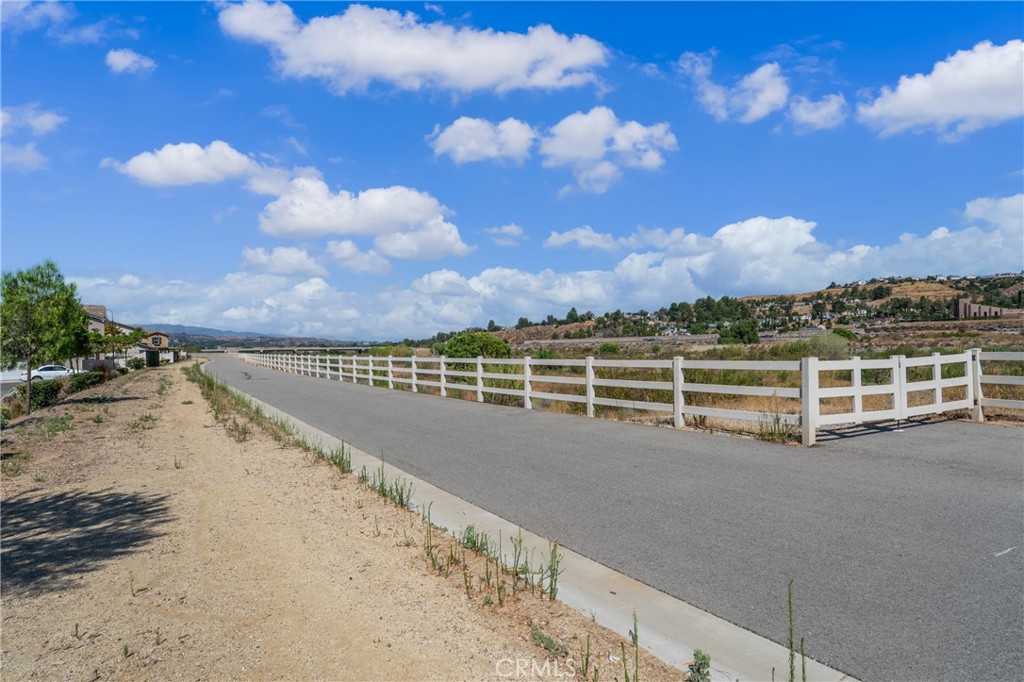 17016 Zion Property Photo 27