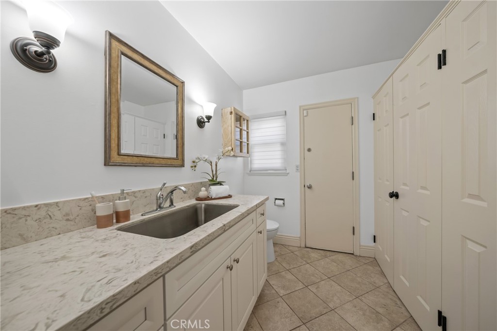 23000 Brenford Street Property Photo 21