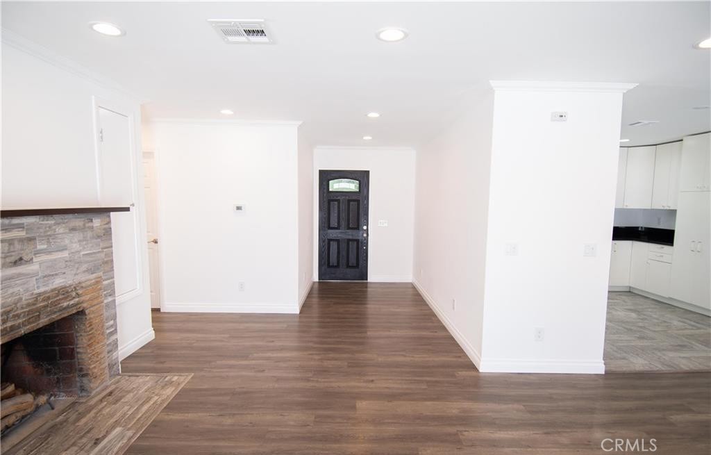 7445 Hesperia Avenue Property Photo 4