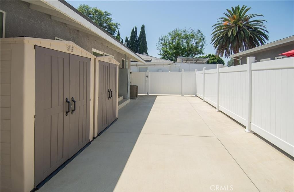 7445 Hesperia Avenue Property Photo 15