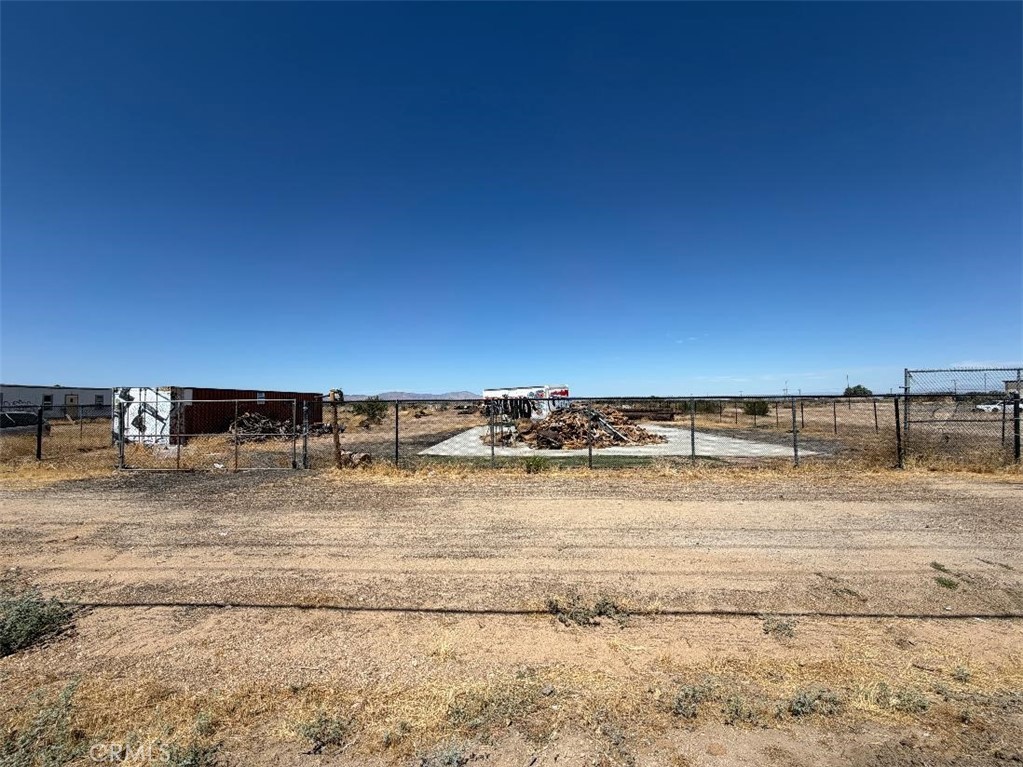 37000 90th Street E Property Photo 3