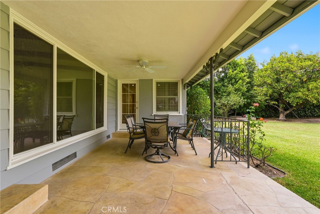 10920 White Oak Property Photo 46