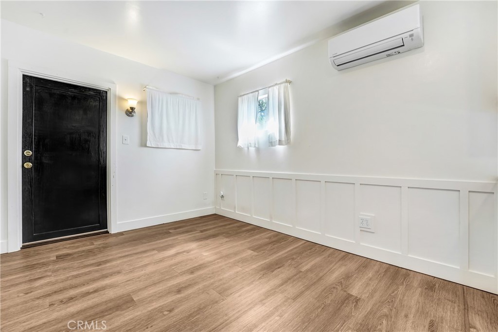 10920 White Oak Property Photo 65