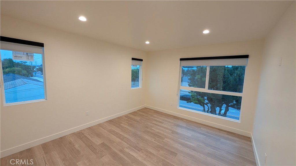 7810 1/4 Flight Property Photo 5