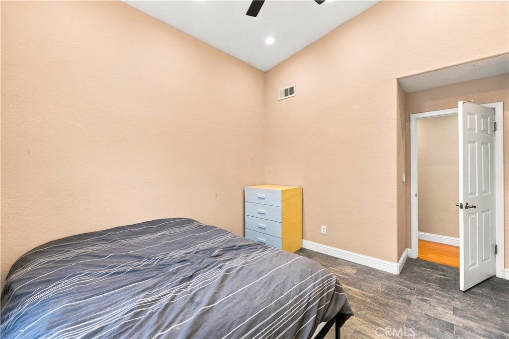 364 Pepper Property Photo 21
