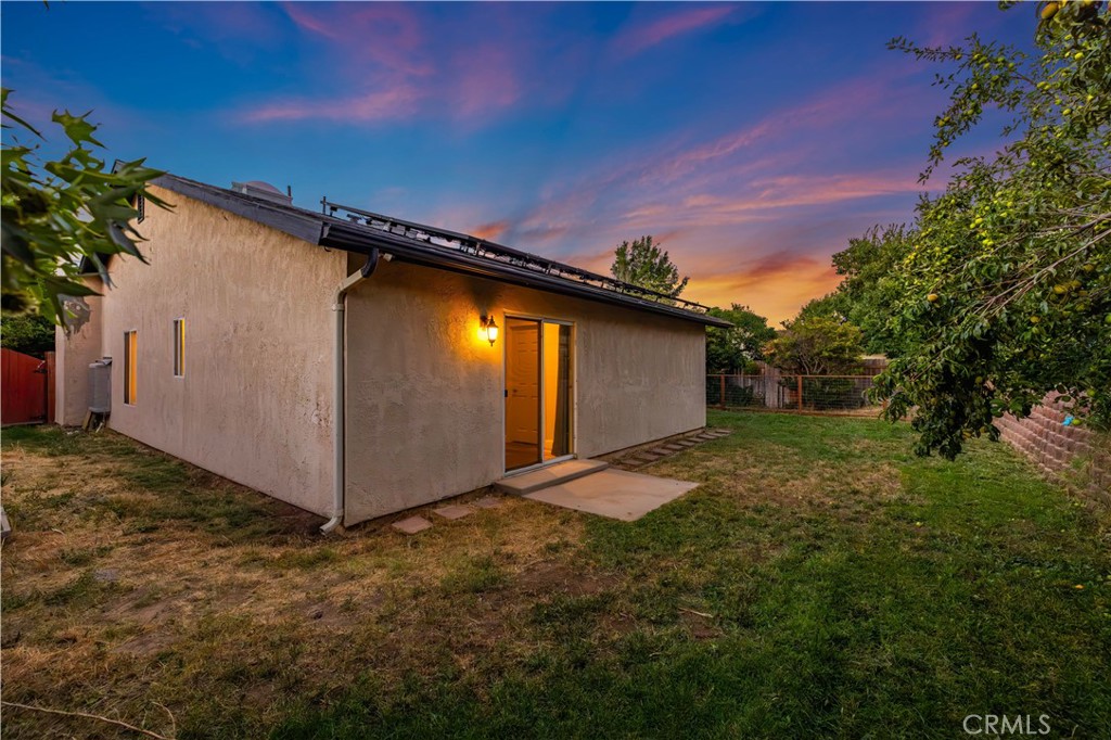 364 Pepper Property Photo 33