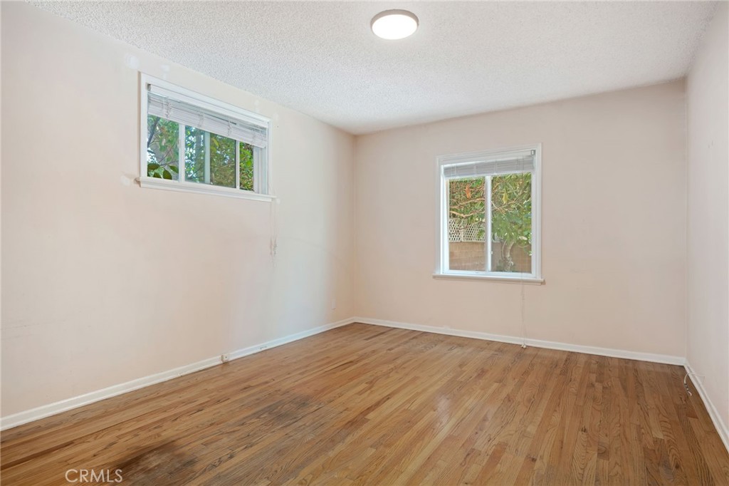 6217 Van Noord Avenue Property Photo 17