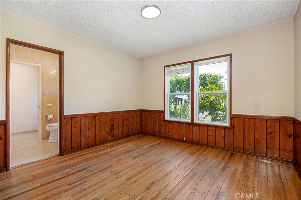 6217 Van Noord Avenue Property Photo 19