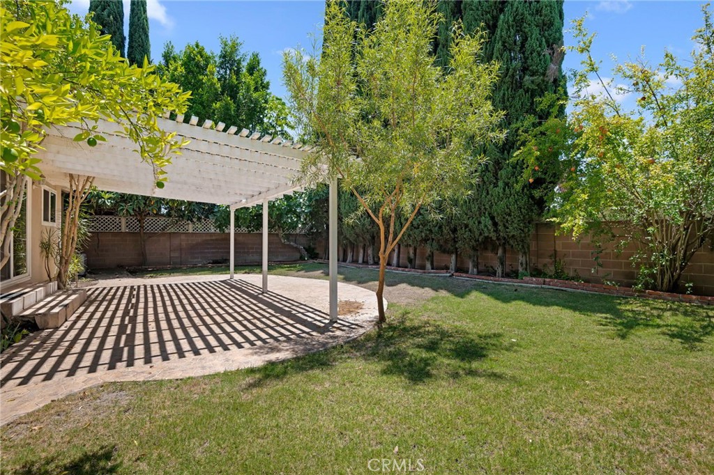 6217 Van Noord Avenue Property Photo 21