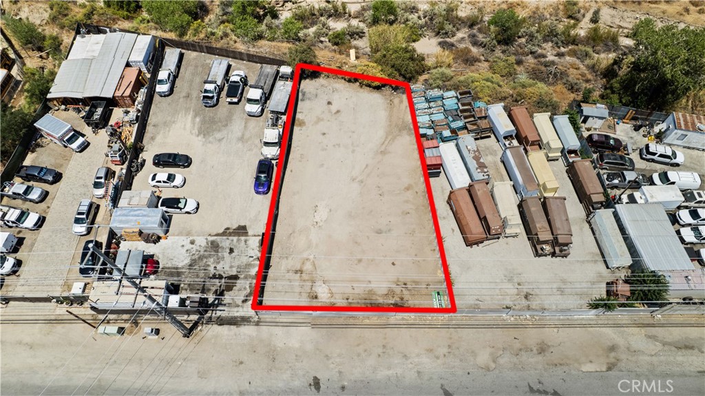 99999 Sierra Highway Property Photo 3