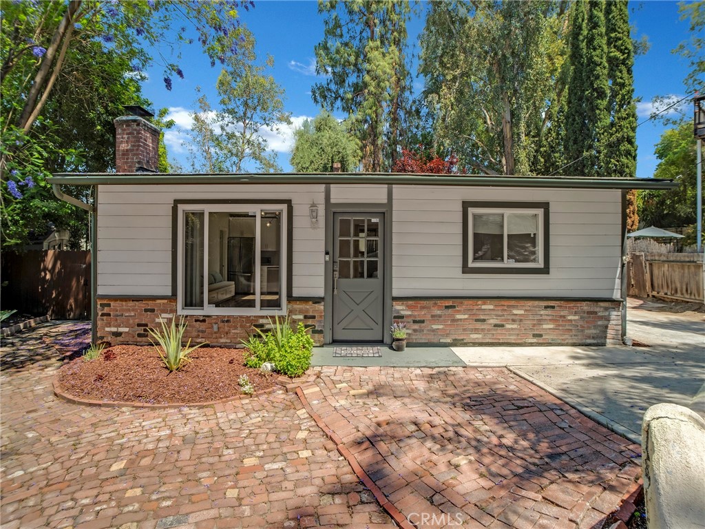 5338 Campo Road Property Photo 1